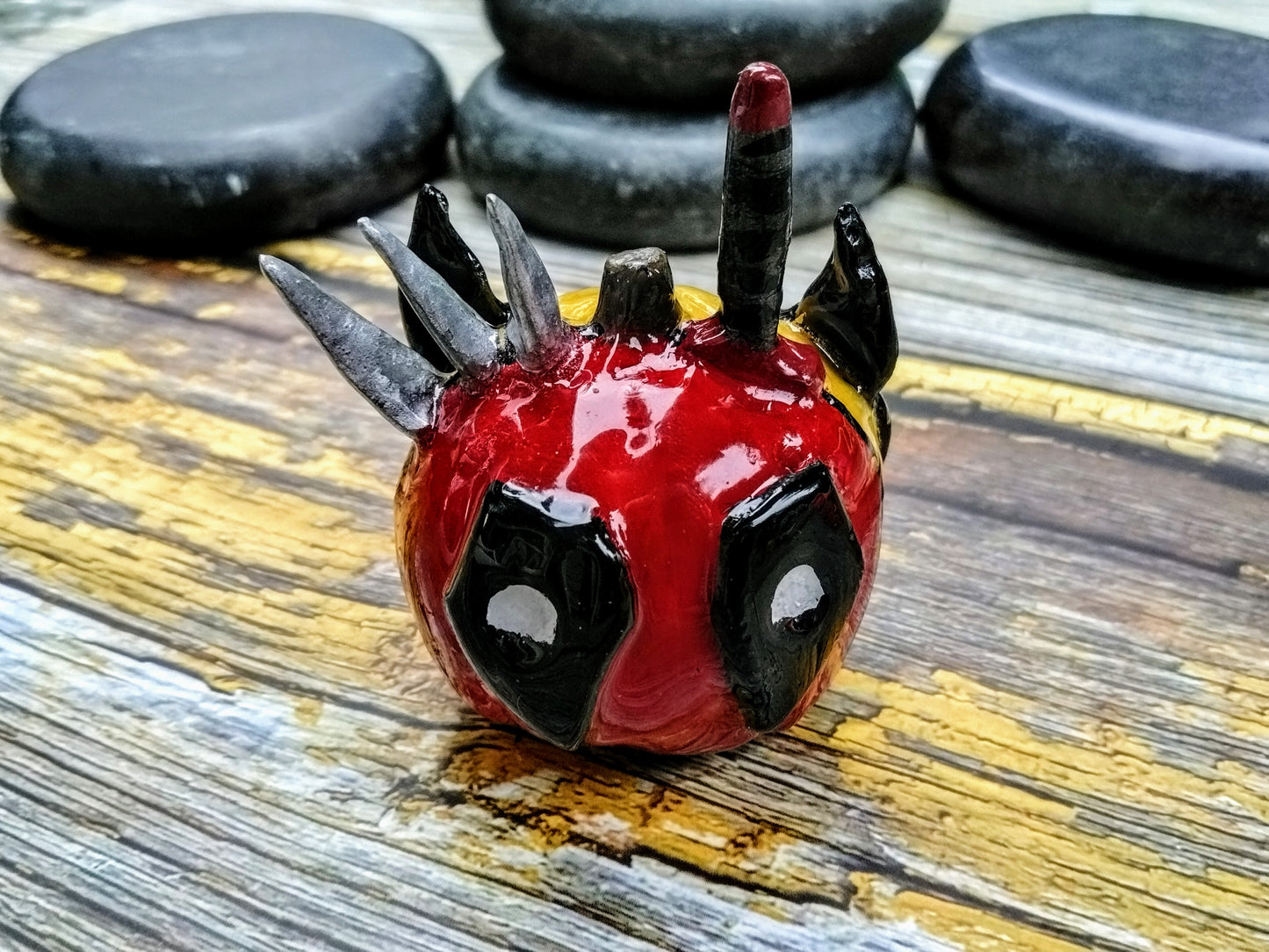 Deadpool & Wolverine Pumpkin