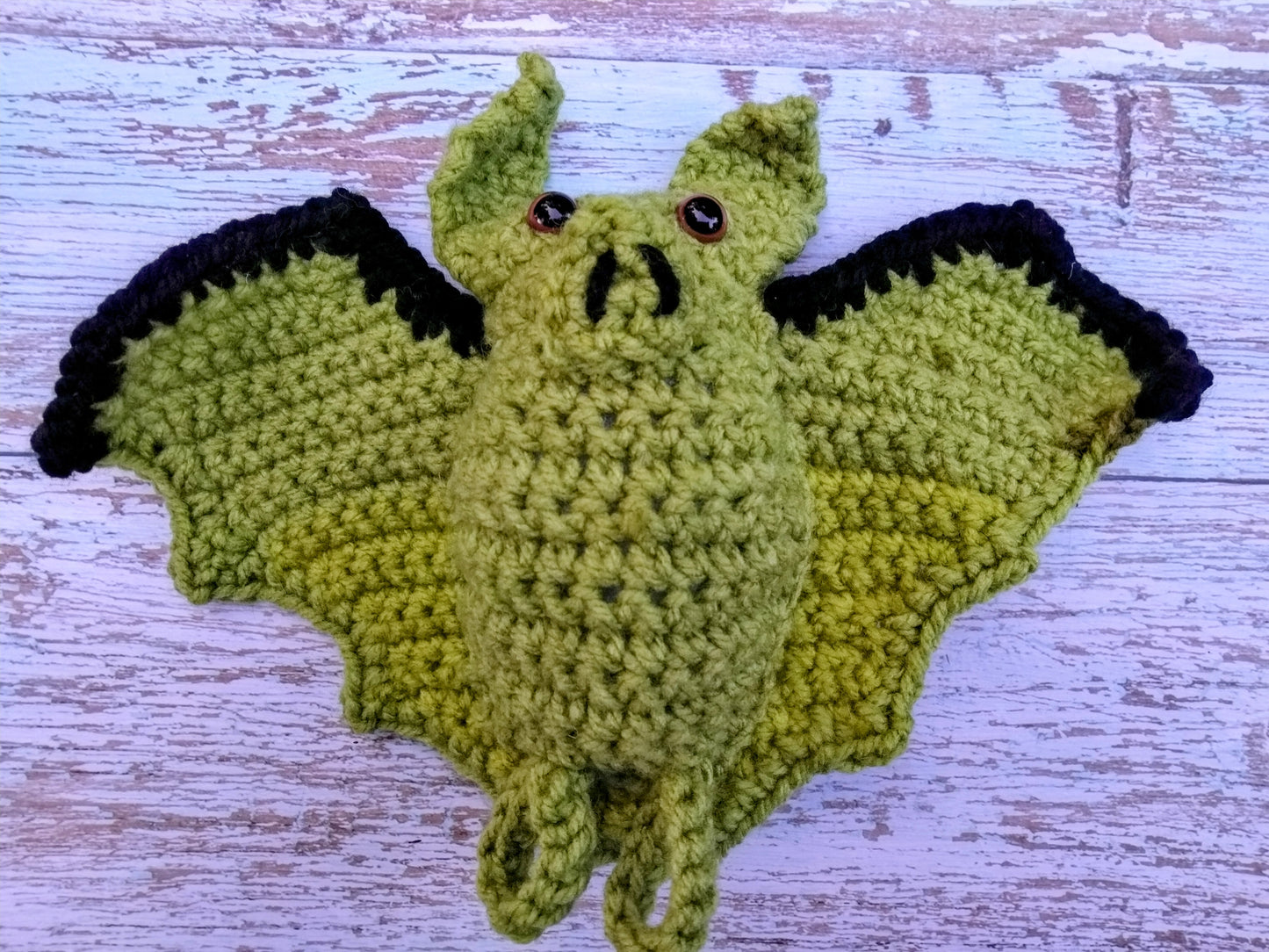 Pistachio Bats